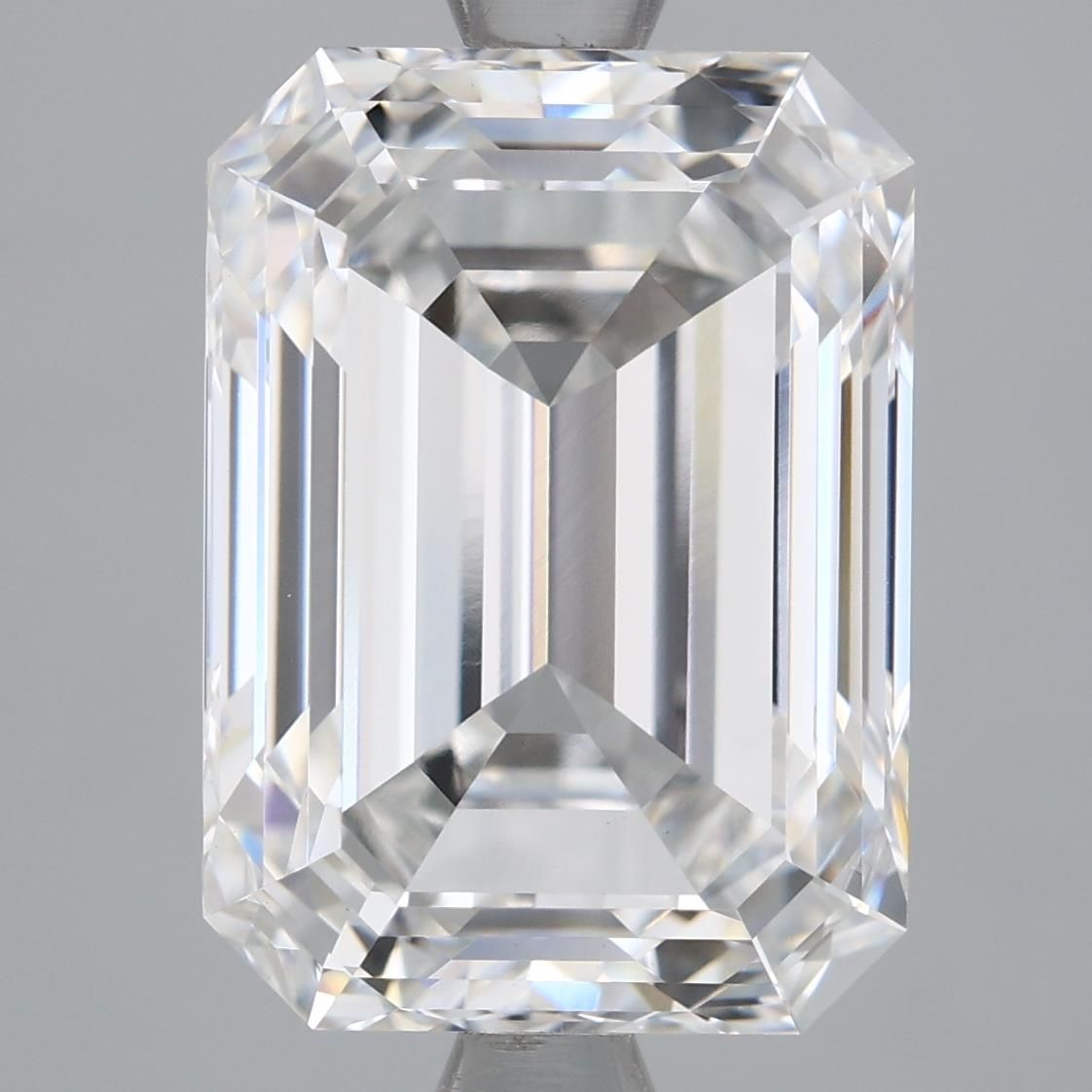 5.08 Carat E-VVS2 Emerald Lab Diamond