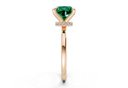 Seraphina Emerald Gemstone Solitaire Cushion Squareuare Cut 1.8mm Engagement Ring