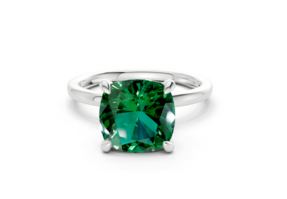 Seraphina Emerald Gemstone Solitaire Cushion Squareuare Cut 1.8mm Engagement Ring