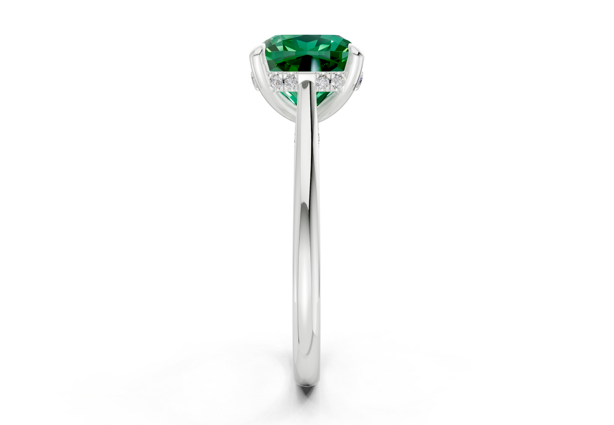 Piper Emerald Gemstone Solitaire Cushion Squareuare Cut 1.8mm Engagement Ring