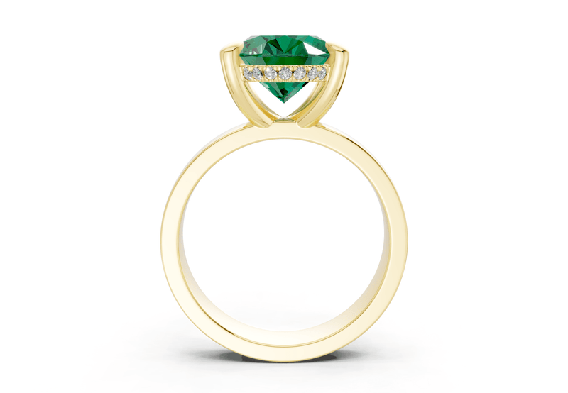 Echo Emerald Gemstone Solitaire Oval Cut 4mm Engagement Ring